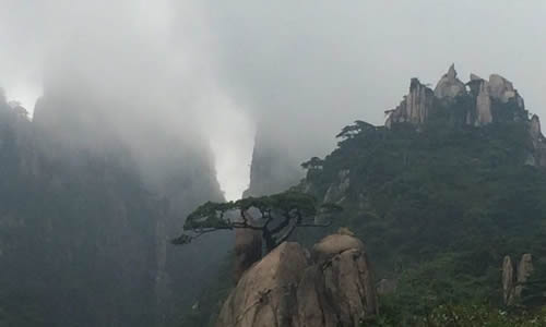 六年级美丽的黄山作文