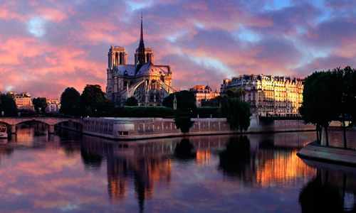 关于巴黎的高中作文